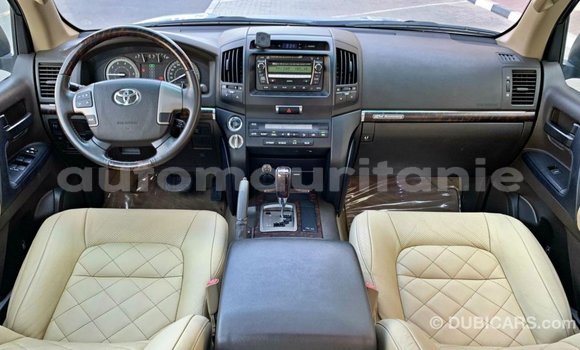Acheter Import Voiture Toyota Land Cruiser Bleu à Import - Dubai, Adrar Acheter Import Voiture Toyota Land Cruiser Bleu à Import - Dubai, Adrar