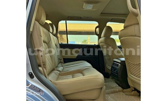 Acheter Import Voiture Toyota Land Cruiser Bleu à Import - Dubai, Adrar Acheter Import Voiture Toyota Land Cruiser Bleu à Import - Dubai, Adrar