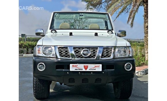 Acheter Import Voiture Nissan Patrol Blanc à Import - Dubai, Adrar Acheter Import Voiture Nissan Patrol Blanc à Import - Dubai, Adrar