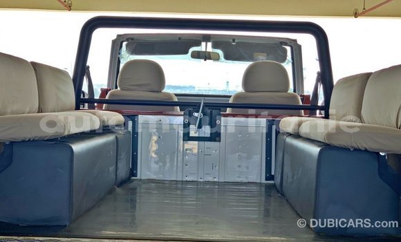 Acheter Import Voiture Nissan Patrol Blanc à Import - Dubai, Adrar Acheter Import Voiture Nissan Patrol Blanc à Import - Dubai, Adrar