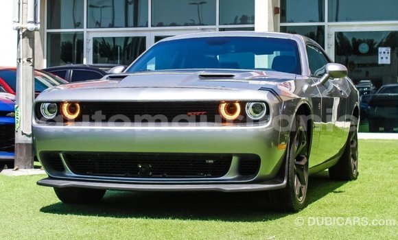 Acheter Import Voiture Dodge Challenger Autre à Import - Dubai, Adrar Acheter Import Voiture Dodge Challenger Autre à Import - Dubai, Adrar