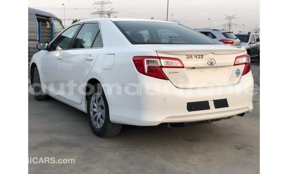 Buy Import Toyota Camry White Car in Import - Dubai in Adrar Buy Import Toyota Camry White Car in Import - Dubai in Adrar