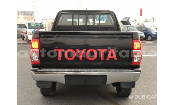 Buy Import Toyota Hilux Black Car in Import - Dubai in Adrar Buy Import Toyota Hilux Black Car in Import - Dubai in Adrar