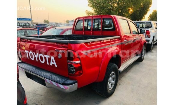 Buy Import Toyota Hilux Red Car in Import - Dubai in Adrar Buy Import Toyota Hilux Red Car in Import - Dubai in Adrar