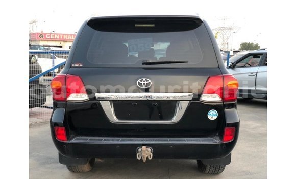 Buy Import Toyota Land Cruiser Black Car in Import - Dubai in Adrar Buy Import Toyota Land Cruiser Black Car in Import - Dubai in Adrar