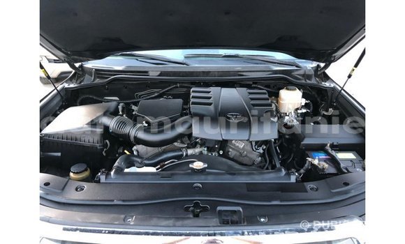 Buy Import Toyota Land Cruiser Black Car in Import - Dubai in Adrar Buy Import Toyota Land Cruiser Black Car in Import - Dubai in Adrar