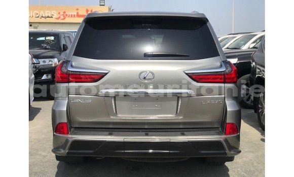 Acheter Import Voiture Lexus LX Autre à Import - Dubai, Adrar Acheter Import Voiture Lexus LX Autre à Import - Dubai, Adrar