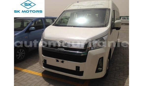 Buy Import Toyota Hiace White Car in Import - Dubai in Adrar