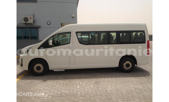 Buy Import Toyota Hiace White Car in Import - Dubai in Adrar Buy Import Toyota Hiace White Car in Import - Dubai in Adrar