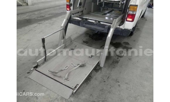 Acheter Import Voiture Nissan Caravan Blanc à Import - Dubai, Adrar Acheter Import Voiture Nissan Caravan Blanc à Import - Dubai, Adrar