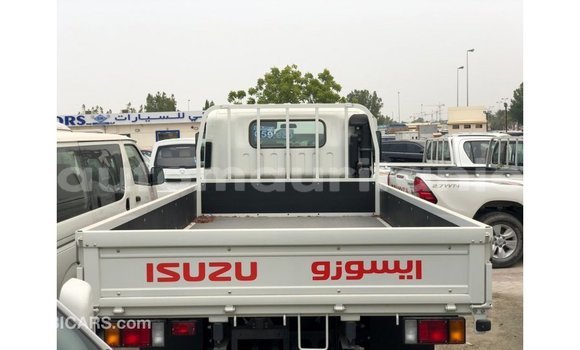 Buy Import Isuzu Rodeo White Car in Import - Dubai in Adrar Buy Import Isuzu Rodeo White Car in Import - Dubai in Adrar