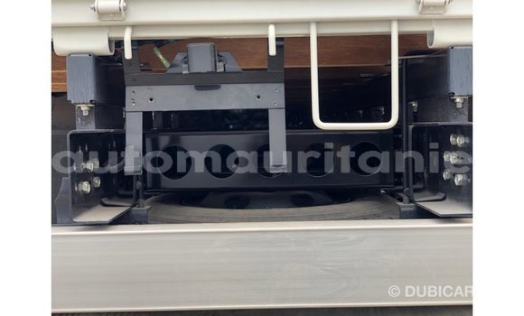 Buy Import Isuzu Rodeo White Car in Import - Dubai in Adrar Buy Import Isuzu Rodeo White Car in Import - Dubai in Adrar