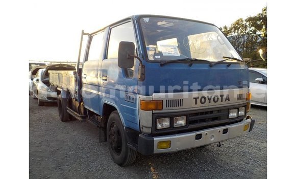 Acheter Import Utilitaire Toyota Dyna Bleu à Import - Dubai, Adrar Acheter Import Utilitaire Toyota Dyna Bleu à Import - Dubai, Adrar