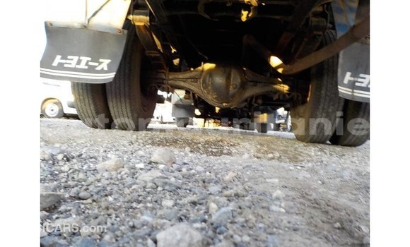 Acheter Import Utilitaire Toyota Dyna Bleu à Import - Dubai, Adrar Acheter Import Utilitaire Toyota Dyna Bleu à Import - Dubai, Adrar