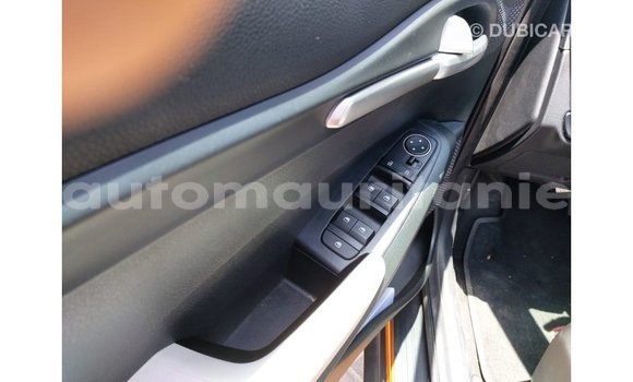 Buy Import Kia Carens Other Car in Import - Dubai in Adrar Buy Import Kia Carens Other Car in Import - Dubai in Adrar