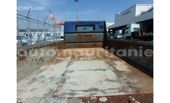 Acheter Import Voiture Mazda 2 Bleu à Import - Dubai, Adrar Acheter Import Voiture Mazda 2 Bleu à Import - Dubai, Adrar