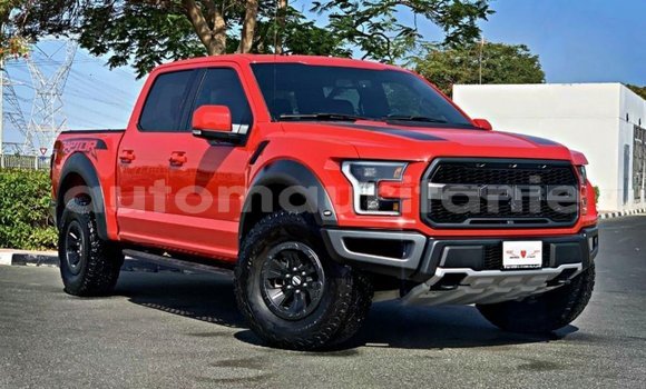 Acheter Import Voiture Ford Club Wagon Rouge à Import - Dubai, Adrar Acheter Import Voiture Ford Club Wagon Rouge à Import - Dubai, Adrar