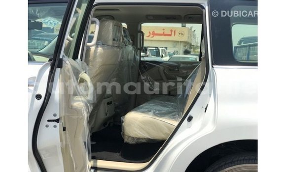 Acheter Import Voiture Nissan Patrol Blanc à Import - Dubai, Adrar Acheter Import Voiture Nissan Patrol Blanc à Import - Dubai, Adrar