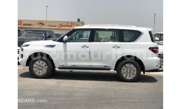 Acheter Import Voiture Nissan Patrol Blanc à Import - Dubai, Adrar Acheter Import Voiture Nissan Patrol Blanc à Import - Dubai, Adrar
