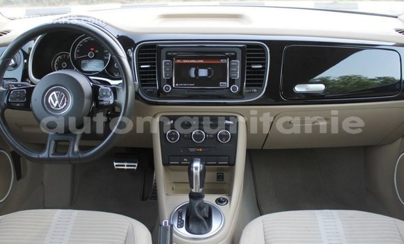 Acheter Import Voiture Volkswagen Beetle Bleu à Import - Dubai, Adrar Acheter Import Voiture Volkswagen Beetle Bleu à Import - Dubai, Adrar