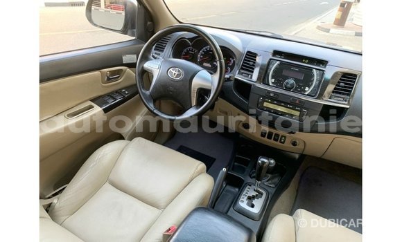 Acheter Import Voiture Toyota Fortuner Noir à Import - Dubai, Adrar Acheter Import Voiture Toyota Fortuner Noir à Import - Dubai, Adrar