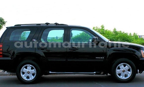 Acheter Import Voiture Chevrolet Tahoe Noir à Import - Dubai, Adrar Acheter Import Voiture Chevrolet Tahoe Noir à Import - Dubai, Adrar