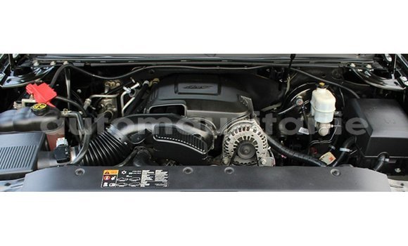 Acheter Import Voiture Chevrolet Tahoe Noir à Import - Dubai, Adrar Acheter Import Voiture Chevrolet Tahoe Noir à Import - Dubai, Adrar