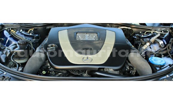 Acheter Import Voiture Mercedes-Benz 200 Bleu à Import - Dubai, Adrar Acheter Import Voiture Mercedes-Benz 200 Bleu à Import - Dubai, Adrar