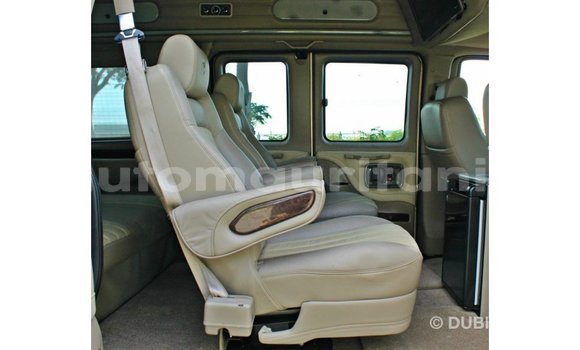 Acheter Import Voiture GMC Acadia Autre à Import - Dubai, Adrar Acheter Import Voiture GMC Acadia Autre à Import - Dubai, Adrar