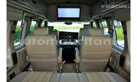 Acheter Import Voiture GMC Acadia Autre à Import - Dubai, Adrar Acheter Import Voiture GMC Acadia Autre à Import - Dubai, Adrar