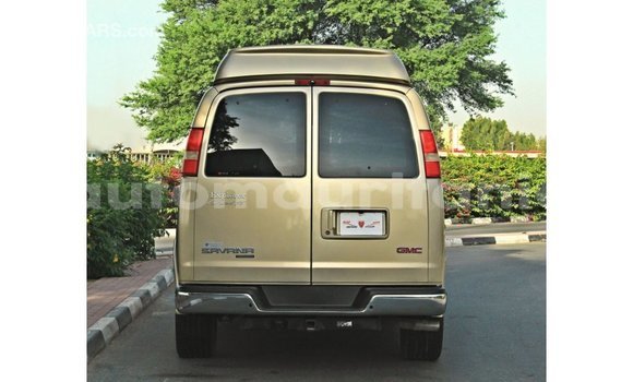 Acheter Import Voiture GMC Acadia Autre à Import - Dubai, Adrar Acheter Import Voiture GMC Acadia Autre à Import - Dubai, Adrar