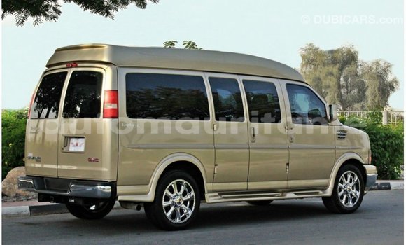 Acheter Import Voiture GMC Acadia Autre à Import - Dubai, Adrar Acheter Import Voiture GMC Acadia Autre à Import - Dubai, Adrar