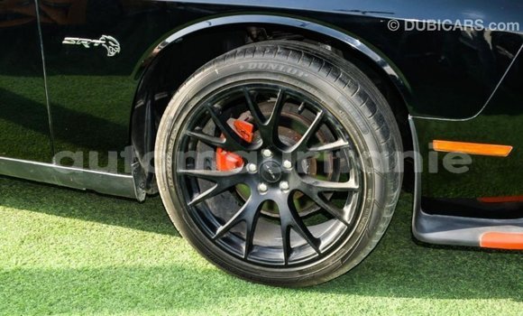 Acheter Import Voiture Dodge Challenger Noir à Import - Dubai, Adrar Acheter Import Voiture Dodge Challenger Noir à Import - Dubai, Adrar