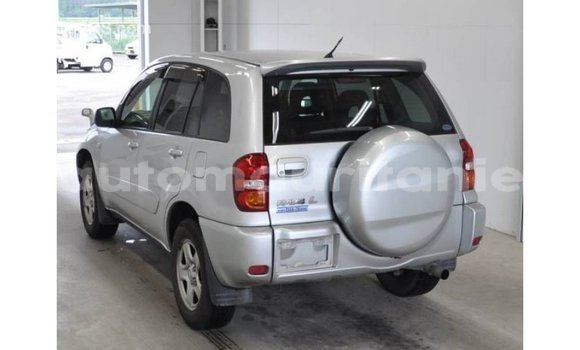 Acheter Import Voiture Toyota RAV4 Autre à Import - Dubai, Adrar Acheter Import Voiture Toyota RAV4 Autre à Import - Dubai, Adrar