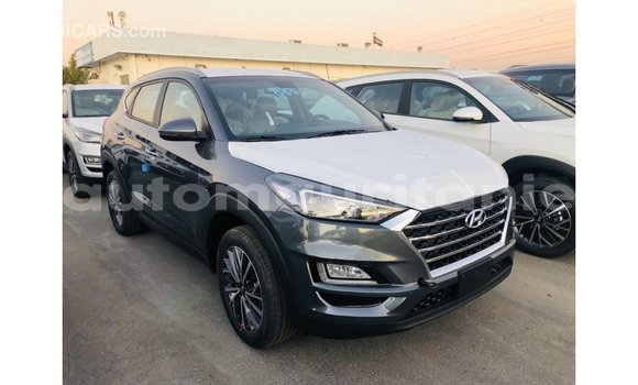 Buy Import Hyundai Tucson Other Car in Import - Dubai in Adrar Buy Import Hyundai Tucson Other Car in Import - Dubai in Adrar