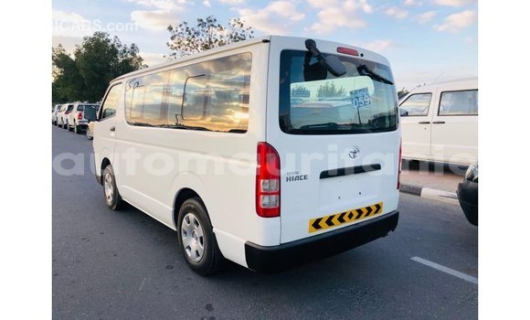 Buy Import Toyota Hiace White Car in Import - Dubai in Adrar Buy Import Toyota Hiace White Car in Import - Dubai in Adrar