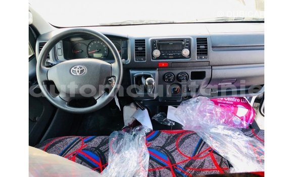 Buy Import Toyota Hiace White Car in Import - Dubai in Adrar Buy Import Toyota Hiace White Car in Import - Dubai in Adrar
