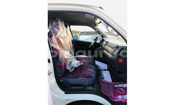 Buy Import Toyota Hiace White Car in Import - Dubai in Adrar Buy Import Toyota Hiace White Car in Import - Dubai in Adrar