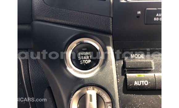 Buy Import Toyota Land Cruiser White Car in Import - Dubai in Adrar Buy Import Toyota Land Cruiser White Car in Import - Dubai in Adrar