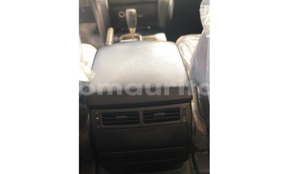 Buy Import Toyota Land Cruiser White Car in Import - Dubai in Adrar Buy Import Toyota Land Cruiser White Car in Import - Dubai in Adrar