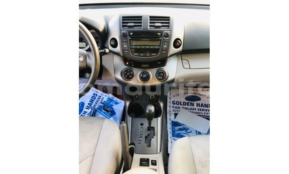 Buy Import Toyota HiAce Red Truck in Import - Dubai in Adrar Buy Import Toyota HiAce Red Truck in Import - Dubai in Adrar