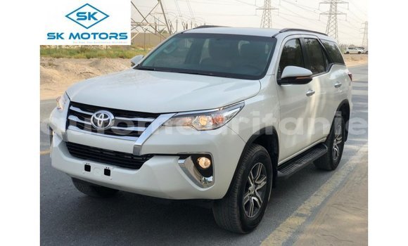 Buy Import Toyota Fortuner White Car in Import - Dubai in Adrar Buy Import Toyota Fortuner White Car in Import - Dubai in Adrar