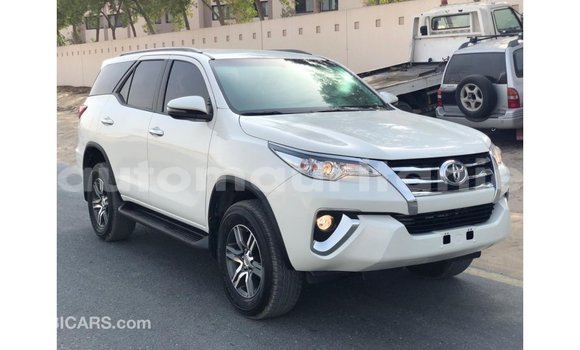 Buy Import Toyota Fortuner White Car in Import - Dubai in Adrar Buy Import Toyota Fortuner White Car in Import - Dubai in Adrar