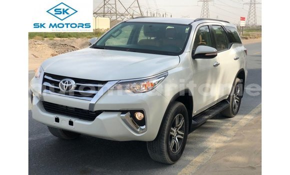 Buy Import Toyota Fortuner White Car in Import - Dubai in Adrar Buy Import Toyota Fortuner White Car in Import - Dubai in Adrar