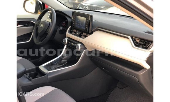 Buy Import Toyota HiAce Other Truck in Import - Dubai in Adrar Buy Import Toyota HiAce Other Truck in Import - Dubai in Adrar