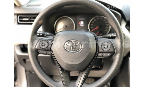 Buy Import Toyota HiAce Other Truck in Import - Dubai in Adrar Buy Import Toyota HiAce Other Truck in Import - Dubai in Adrar