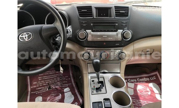 Buy Import Toyota Highlander Blue Car in Import - Dubai in Adrar Buy Import Toyota Highlander Blue Car in Import - Dubai in Adrar