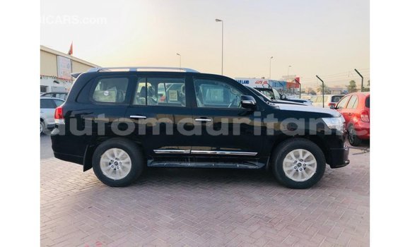 Buy Import Toyota Land Cruiser Black Car in Import - Dubai in Adrar Buy Import Toyota Land Cruiser Black Car in Import - Dubai in Adrar