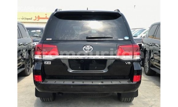Acheter Import Voiture Toyota Land Cruiser Noir à Import - Dubai, Adrar Acheter Import Voiture Toyota Land Cruiser Noir à Import - Dubai, Adrar
