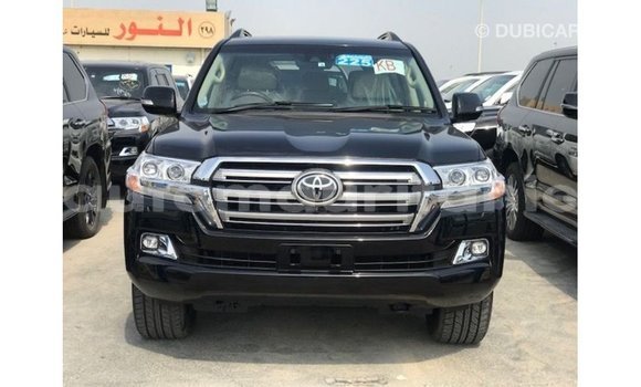 Acheter Import Voiture Toyota Land Cruiser Noir à Import - Dubai, Adrar Acheter Import Voiture Toyota Land Cruiser Noir à Import - Dubai, Adrar